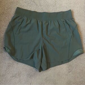 Tek Gear Women's Green Shorts NWOT